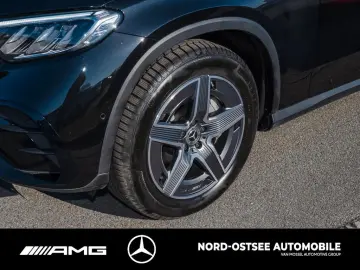 MERCEDES-BENZ GLC 300 d 4M AMG AHK MBUX SHZ KEYLESS-GO