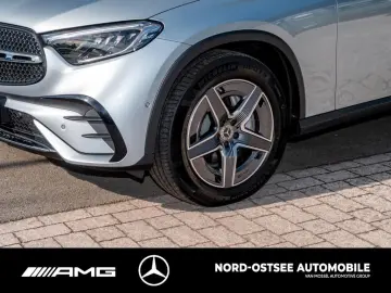 MERCEDES-BENZ GLC 300 d 4M AMG AHK SHZ KLIMA KEYLESS-GO