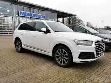 AUDI Q7 50 3.0 TDI quattro S-line Selection AHK