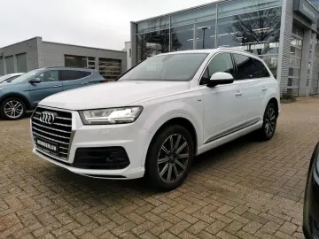 AUDI Q7 50 3.0 TDI quattro S-line Selection AHK