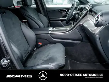 MERCEDES-BENZ GLC 300 d AMG 4M AHK MBUX SHZ KEYLESS-GO