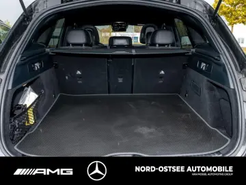 MERCEDES-BENZ GLC 300 d AMG 4M AHK MBUX SHZ KEYLESS-GO