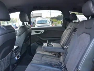 AUDI Q7 50TDI quattro Tiptr. S-LINE MATRIX EXP 35.780