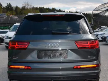 AUDI Q7 50TDI quattro Tiptr. S-LINE MATRIX EXP 35.780