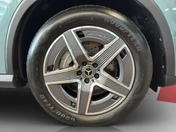 MERCEDES-BENZ GLC 300 d 4M AMG KEYLESS-GO SHZ MBUX