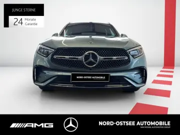 MERCEDES-BENZ GLC 300 d 4M AMG KEYLESS-GO SHZ MBUX