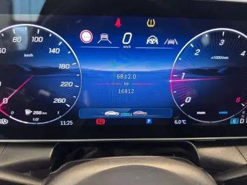 MERCEDES-BENZ GLC 300 d 4M AMG KEYLESS-GO SHZ MBUX