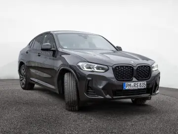 BMW X4 xDrive 30d M-Sport LASER HUD AHK LEDER KEYLES