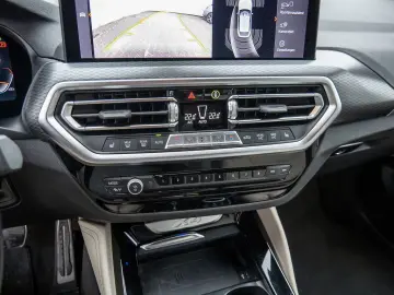 BMW X4 xDr30d MSp Laser HUD Keyless
