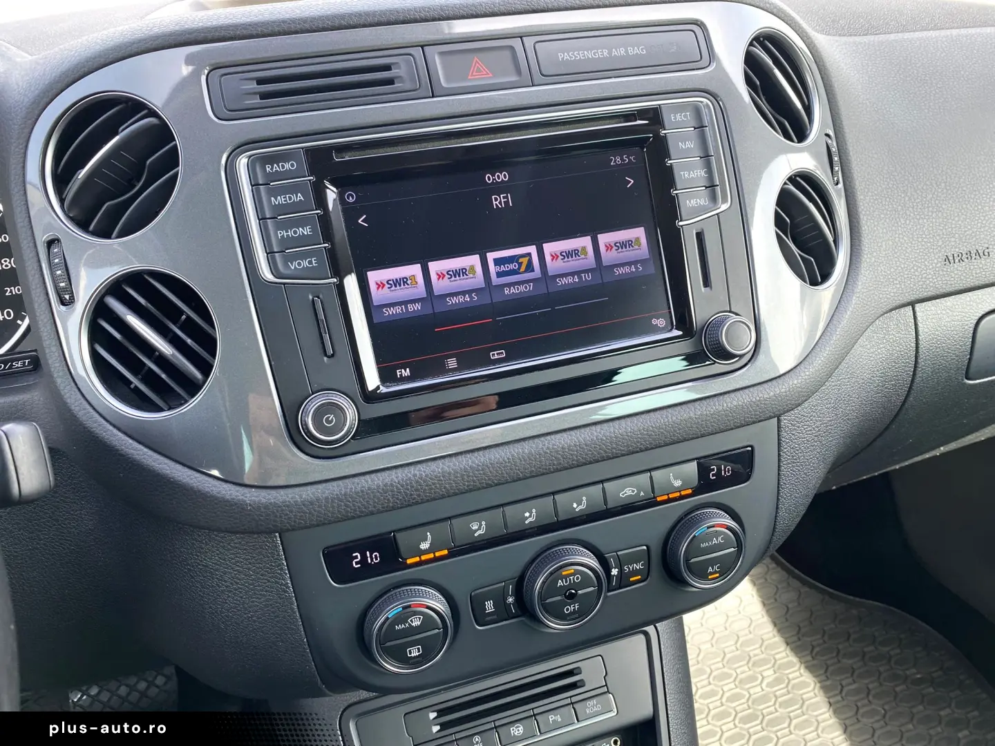 Volkswagen Tiguan 2.0TDI 185CP Automat 4x4 Navi