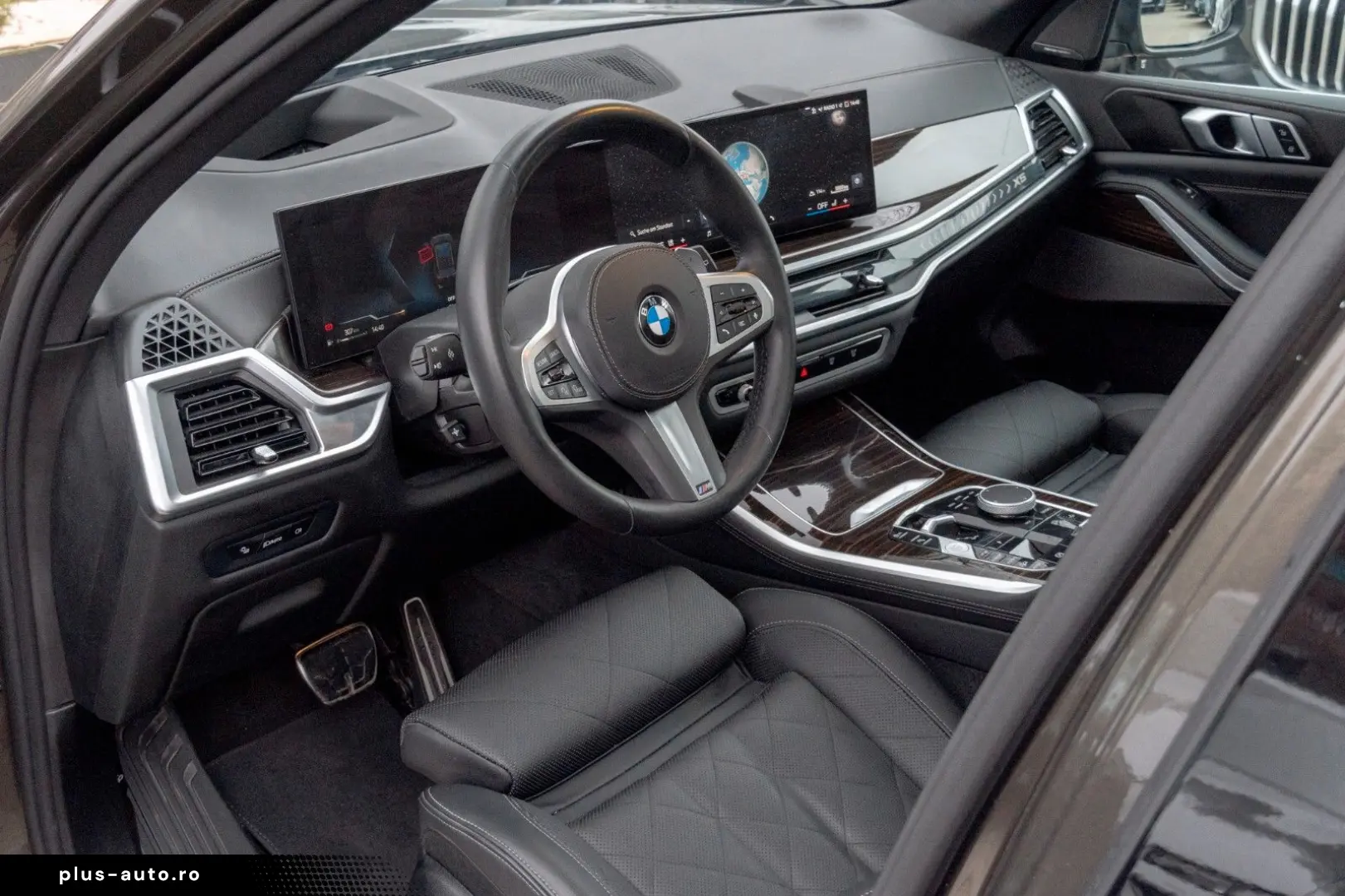 BMW X5 40d M SPORT.LUFTF.SOFTC.PANO.4ZONE.AHK.2STÜCK
