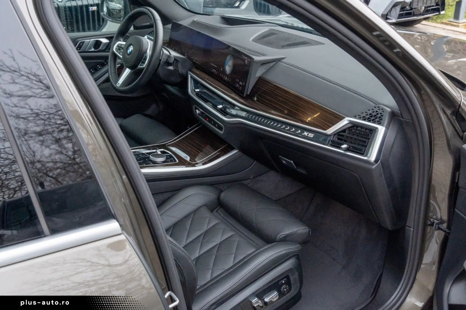 BMW X5 40d M SPORT.LUFTF.SOFTC.PANO.4ZONE.AHK.2STÜCK