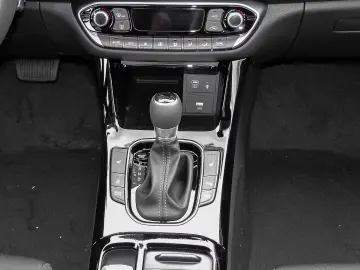 Hyundai i30 Advantage Kombi DCT Plus Paket Navi LED ACC