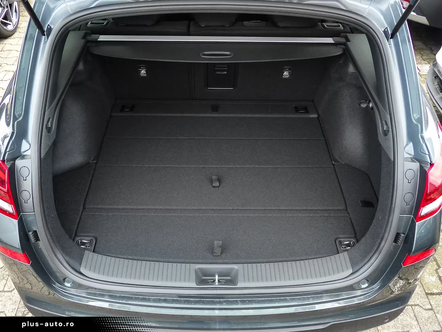 Hyundai i30 Advantage Kombi DCT Plus Paket Navi LED ACC