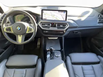 BMW X3 xDr 30dA M SPORT CockP Pano AHK Standh Laser
