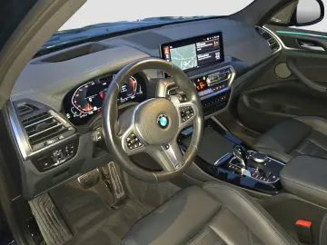 BMW X3 xDrive30i AT M Sportpaket Innovationsp. RFT