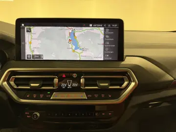 BMW X3 xDrive30i M Sportpaket Standhzg AHK ACC DA-Pr