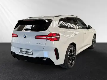 BMW X3 30e xDrive M Sport AHK Pano 21 LMR Head-Up