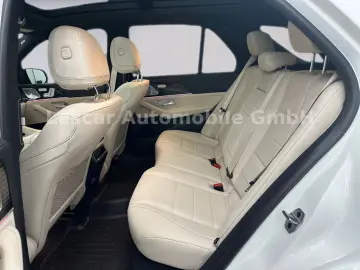 MERCEDES-BENZ GLE 450 AMG-Paket  MULTIBEAM PANO BURMESTER