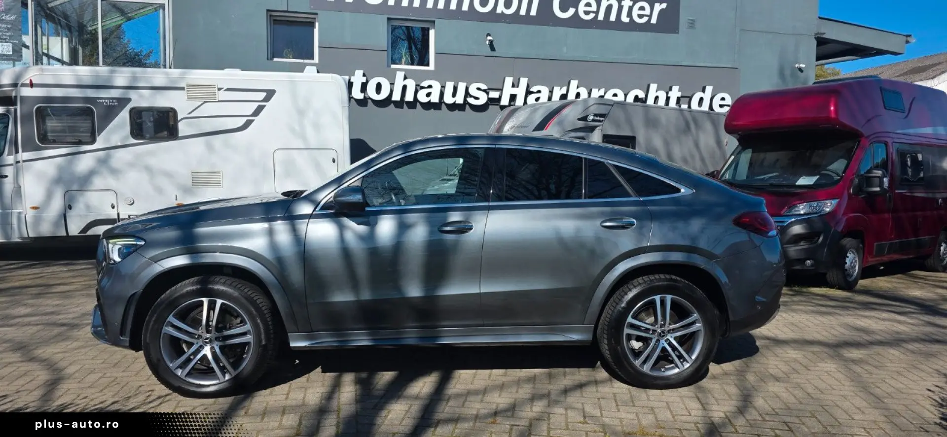 MERCEDES-BENZ GLE 300 d Coupe AMG -Pano-Distr-LED-Ahk 3.5 T