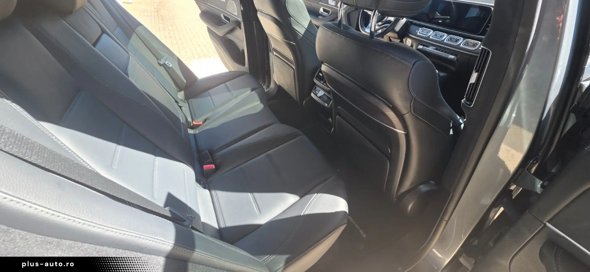 MERCEDES-BENZ GLE 300 d Coupe AMG -Pano-Distr-LED-Ahk 3.5 T