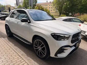 MERCEDES-BENZ GLE 450 d 4M AMG  HUD AHK PANO BURMEST…