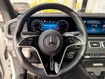 MERCEDES-BENZ GLE 450 d 4M AMG  HUD AHK PANO BURMEST…
