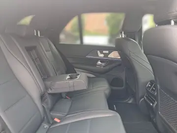 MERCEDES-BENZ GLE 450 d 4M  AMG Pano Burmester AHK HUD Night