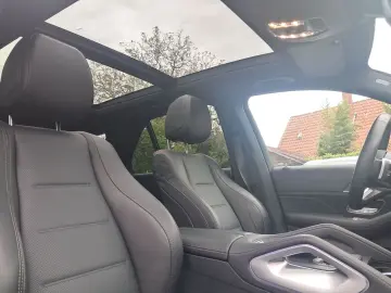 MERCEDES-BENZ GLE 450 d 4M  AMG Pano Burmester AHK HUD Night