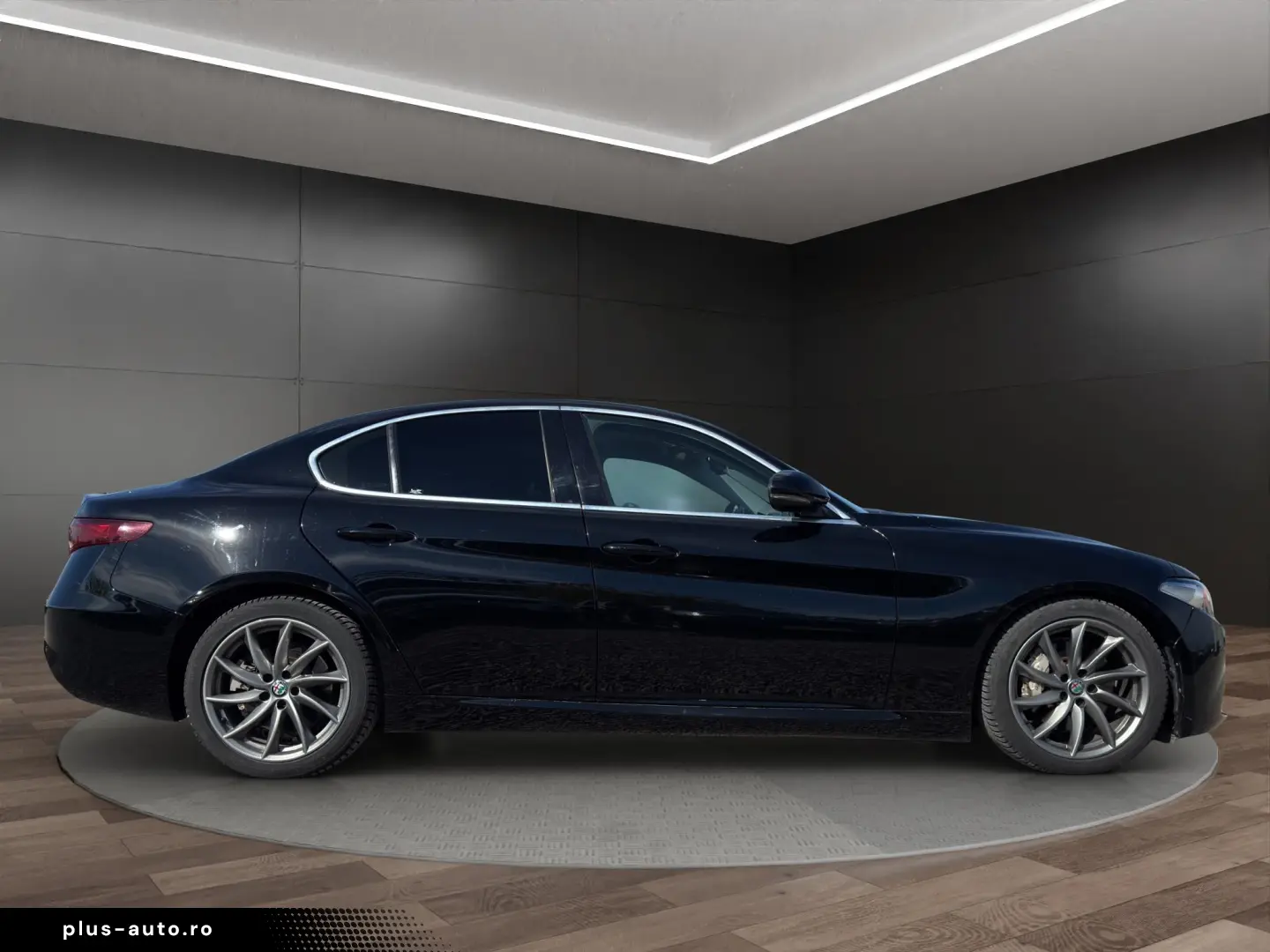 Alfa Romeo Giulia - Garantie! Rate fara avans!
