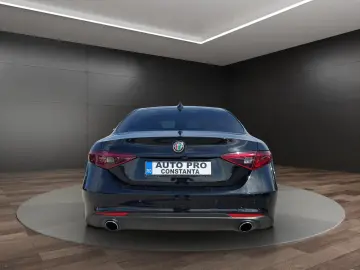 Alfa Romeo Giulia - Garantie! Rate fara avans!