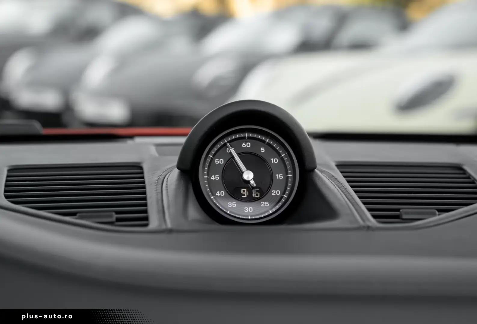 Porsche 992 911 Carrera 4 GTS Cabriolet Liftsystem-VA