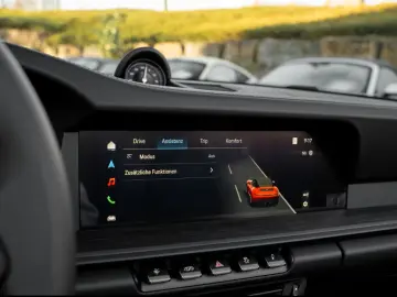 Porsche 992 911 Carrera 4 GTS Cabriolet Liftsystem-VA