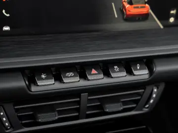 Porsche 992 911 Carrera 4 GTS Cabriolet Liftsystem-VA