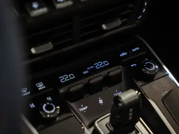 Porsche 992 911 Carrera S Cabriolet Liftsystem-VA BOSE