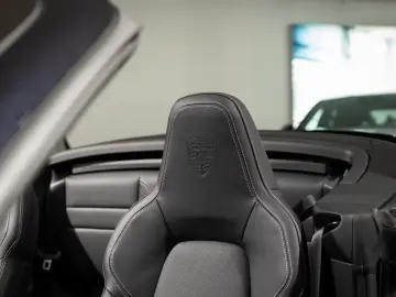 Porsche 992 911 Carrera S Cabriolet Liftsystem-VA BOSE