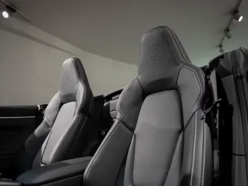Porsche 992 911 Carrera S Cabriolet Liftsystem-VA BOSE