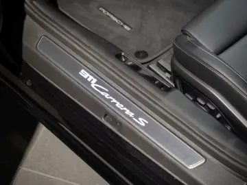 Porsche 992 911 Carrera S Cabriolet Liftsystem-VA BOSE