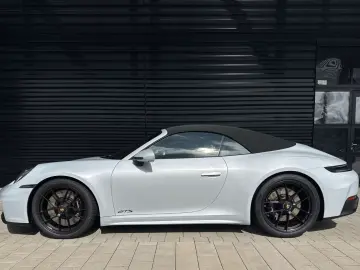 Porsche 992 911 Carrera GTS Cabriolet BOSE Sportabgas