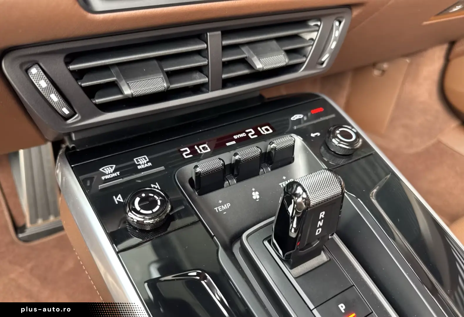 Porsche 992 911 Carrera GTS Cabriolet BOSE Sportabgas