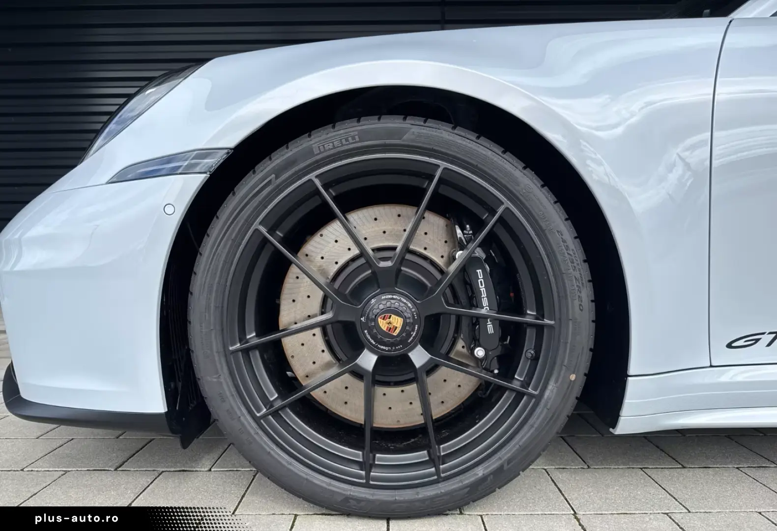 Porsche 992 911 Carrera GTS Cabriolet BOSE Sportabgas