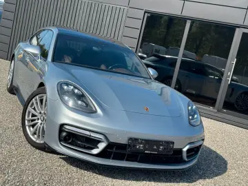 Porsche Panamera Sport Turismo GTS 4.0 V8 Pano Burmester