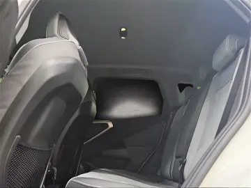 BMW X3 20 xDrive Parking heater AHK camera sports seats