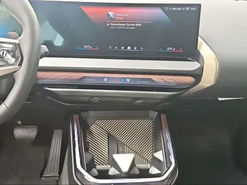 BMW X3 20 xDrive Parking heater AHK camera sports seats