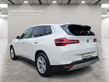 BMW X3 20 xDrive Parking heater AHK camera sports seats