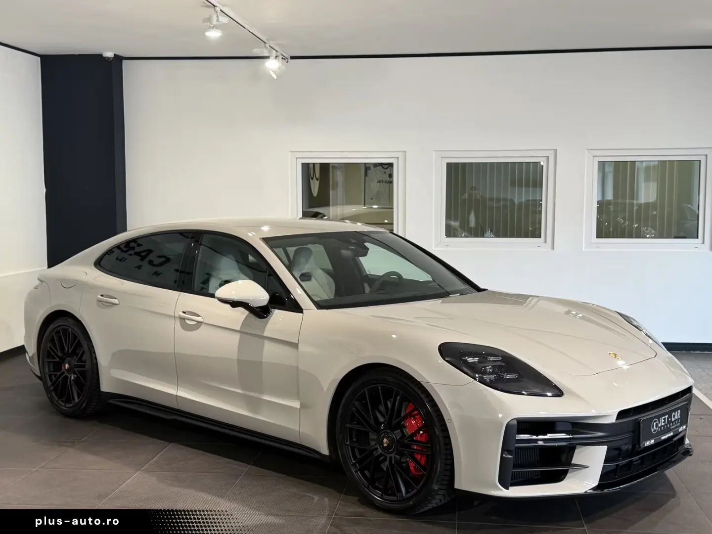 Porsche Panamera GTS  Sport Design