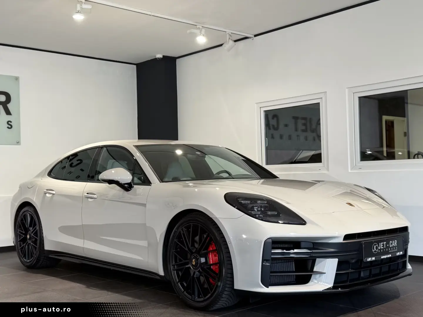 Porsche Panamera GTS  Sport Design