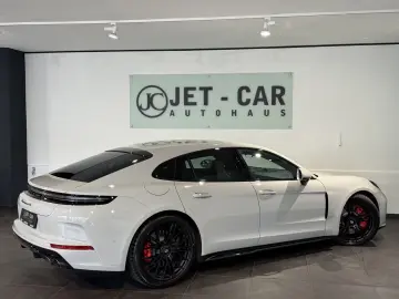 Porsche Panamera GTS  Sport Design
