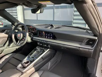 Porsche 992 (911) Carrera 4S Cabrio   Liftsystem   BOSE