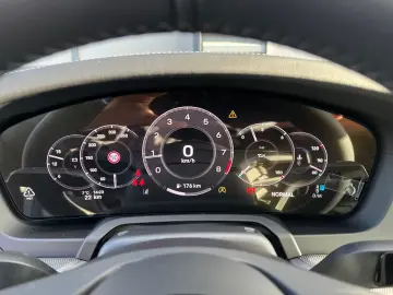 Porsche 992 (911) Carrera 4S Cabrio   Liftsystem   BOSE